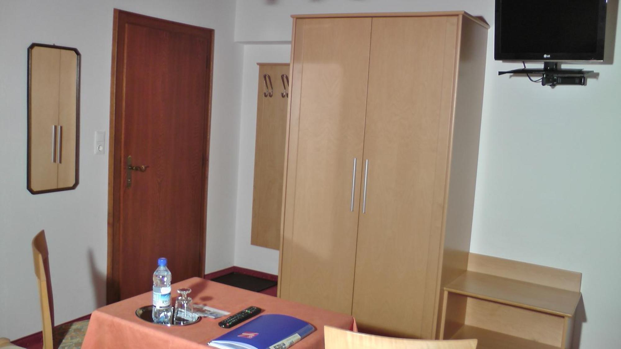 Landhaus Hofer Neustift im Stubaital Habitación foto